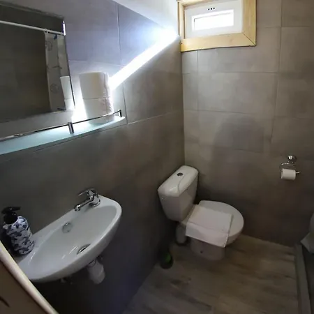 Gwda24 بيت للعطل